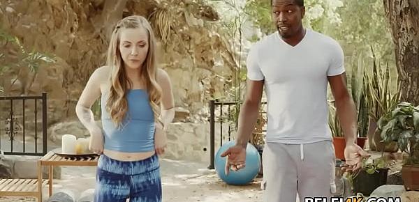  Yoga instructor gets her first interracial in the garden